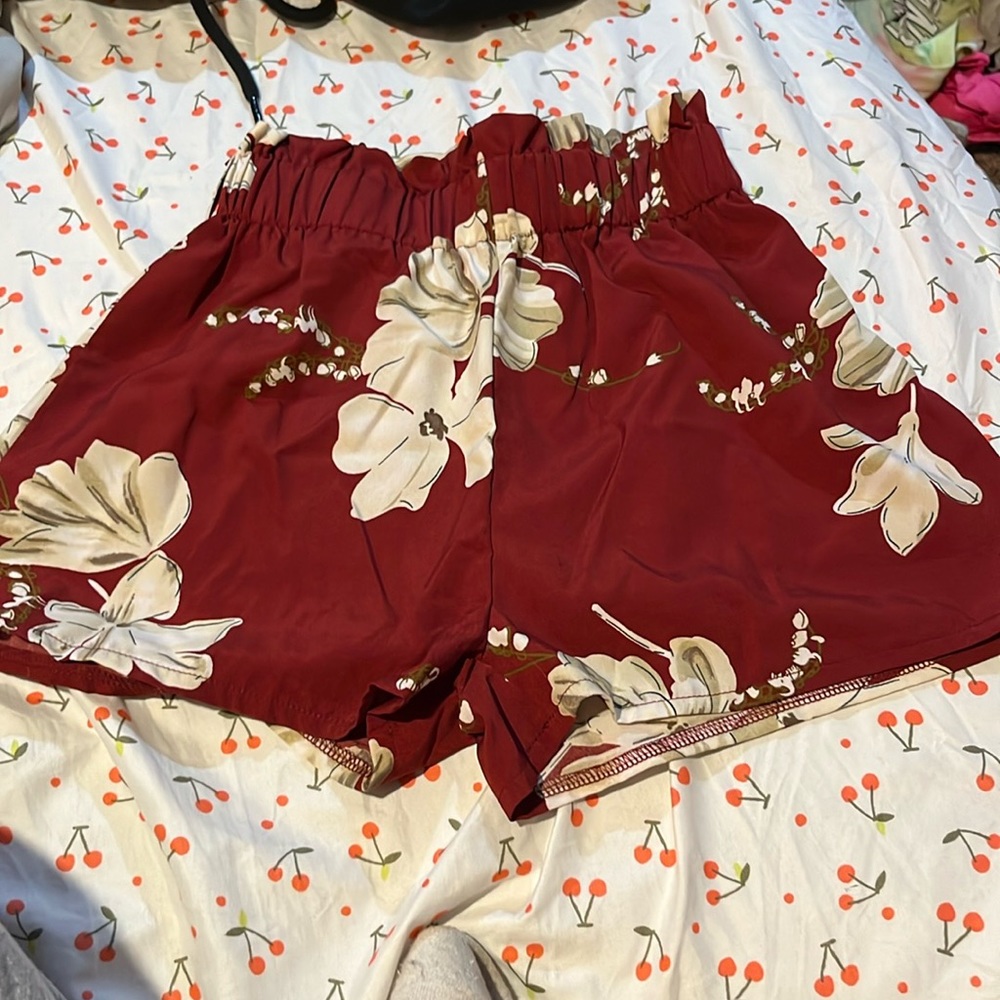 Romwe Floral Shorts
